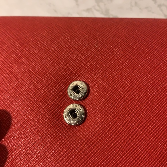 Guess Clutch Leather Wallet with Embossed Logo - Picture 7 of 10